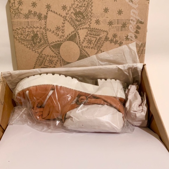 Free People Essex Suede Platform Sandals Brown Taupe Ankle-Strap Summer Heels 38 - Picture 10 of 11